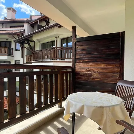 Mountain View At Royal Towers バンスコ